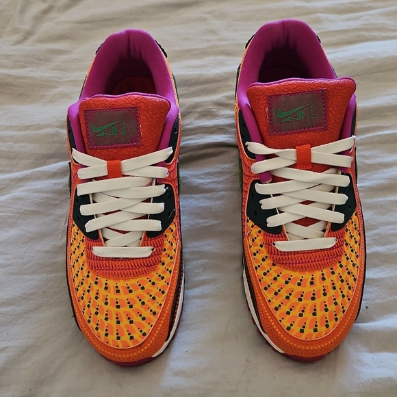 Air Max 90' "Dìa De Muertos" - Picture 3 of 8